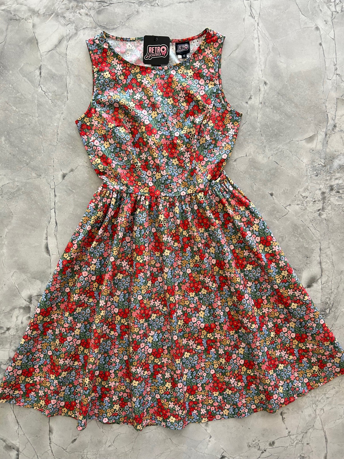 Colorful Floral Vintage Dress - 4X only, 1 left!
