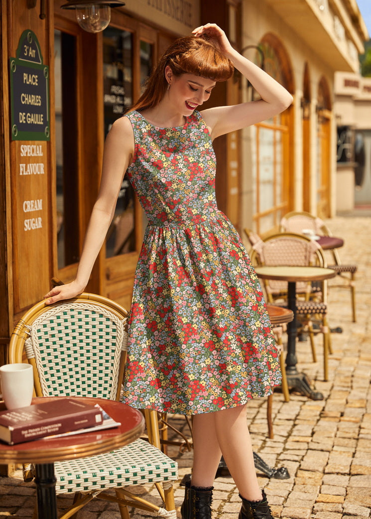 Colorful Floral Vintage Dress - 4X only, 1 left!