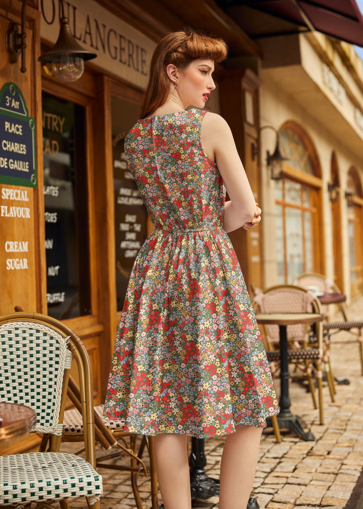 Colorful Floral Vintage Dress - 4X only, 1 left!